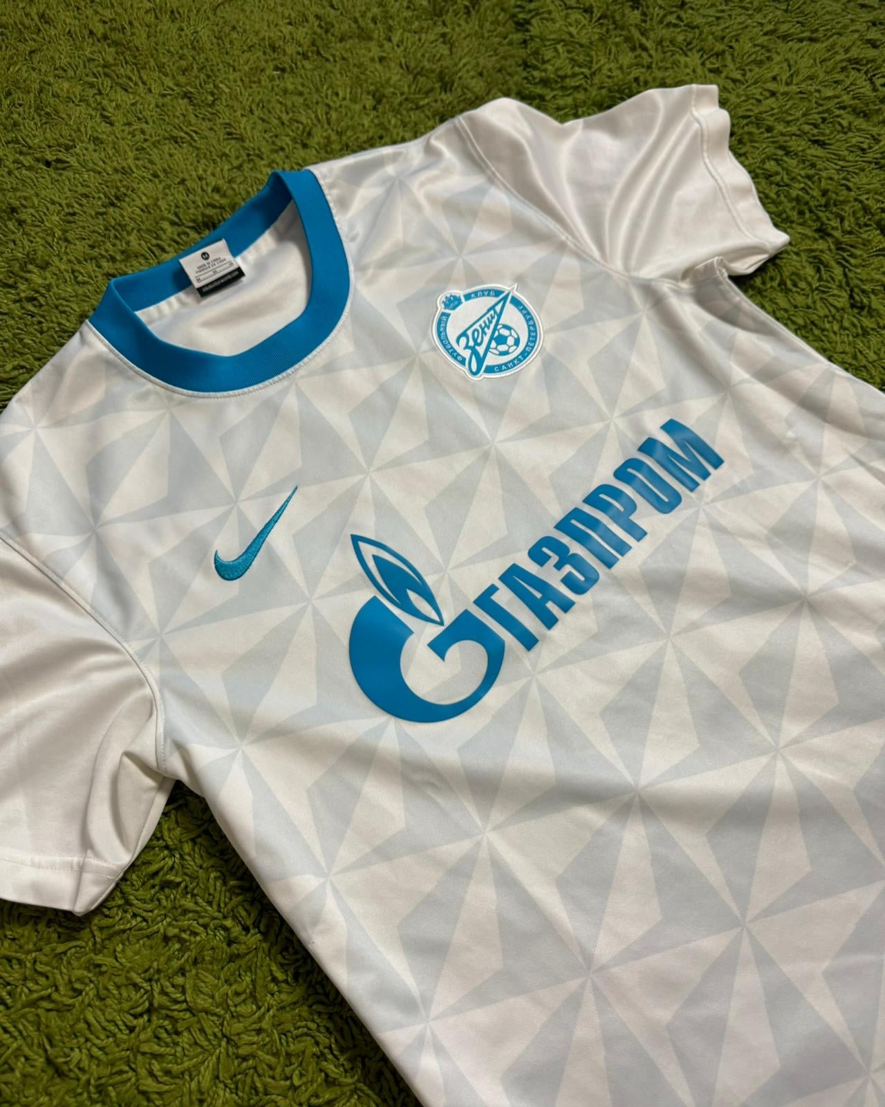 ZENIT ST PETERSBURG - 2011/2012 - HOME KIT - M