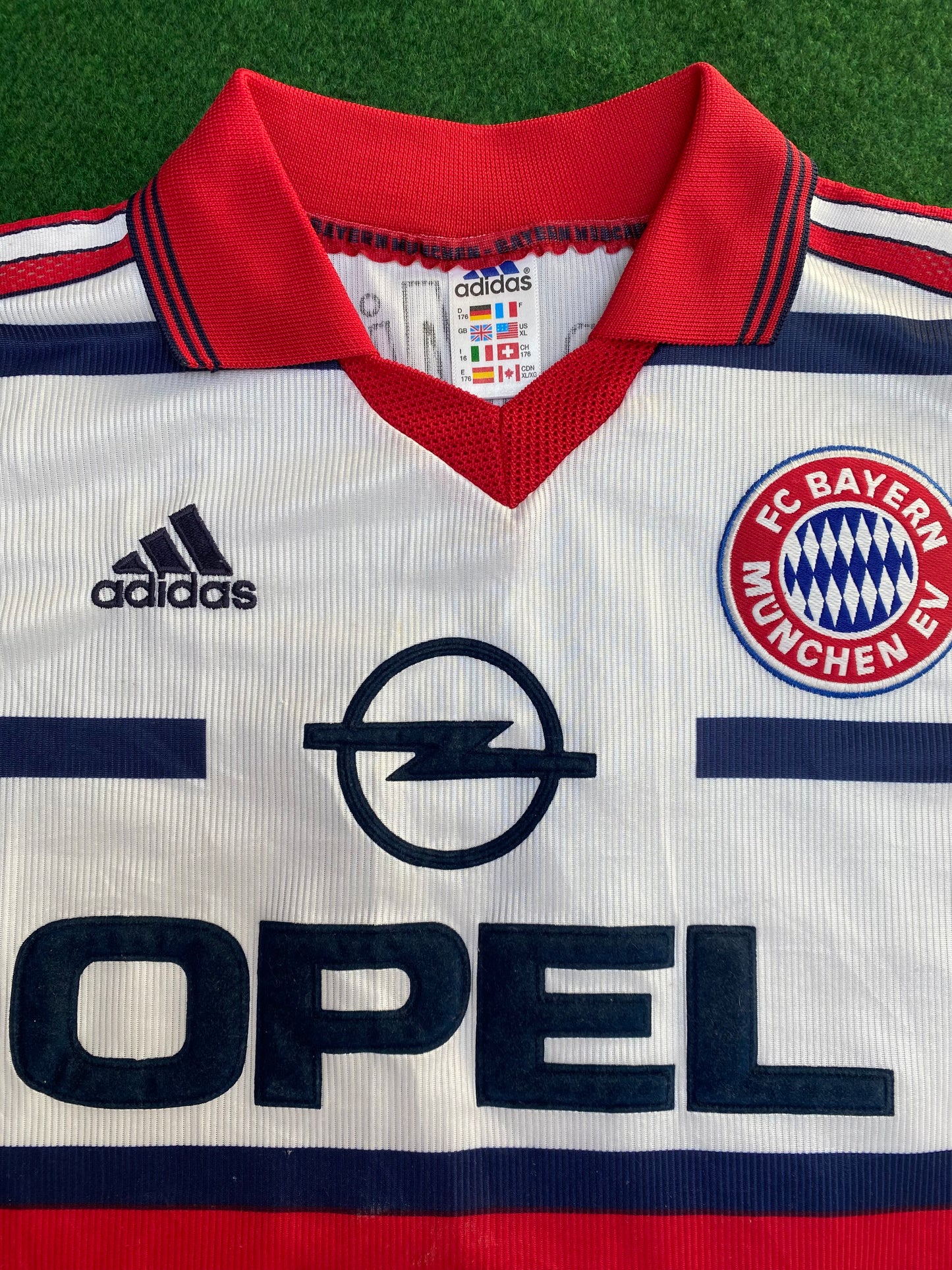 BAYERN MUNCHEN FC - 1998/1999 - AWAY KIT - S