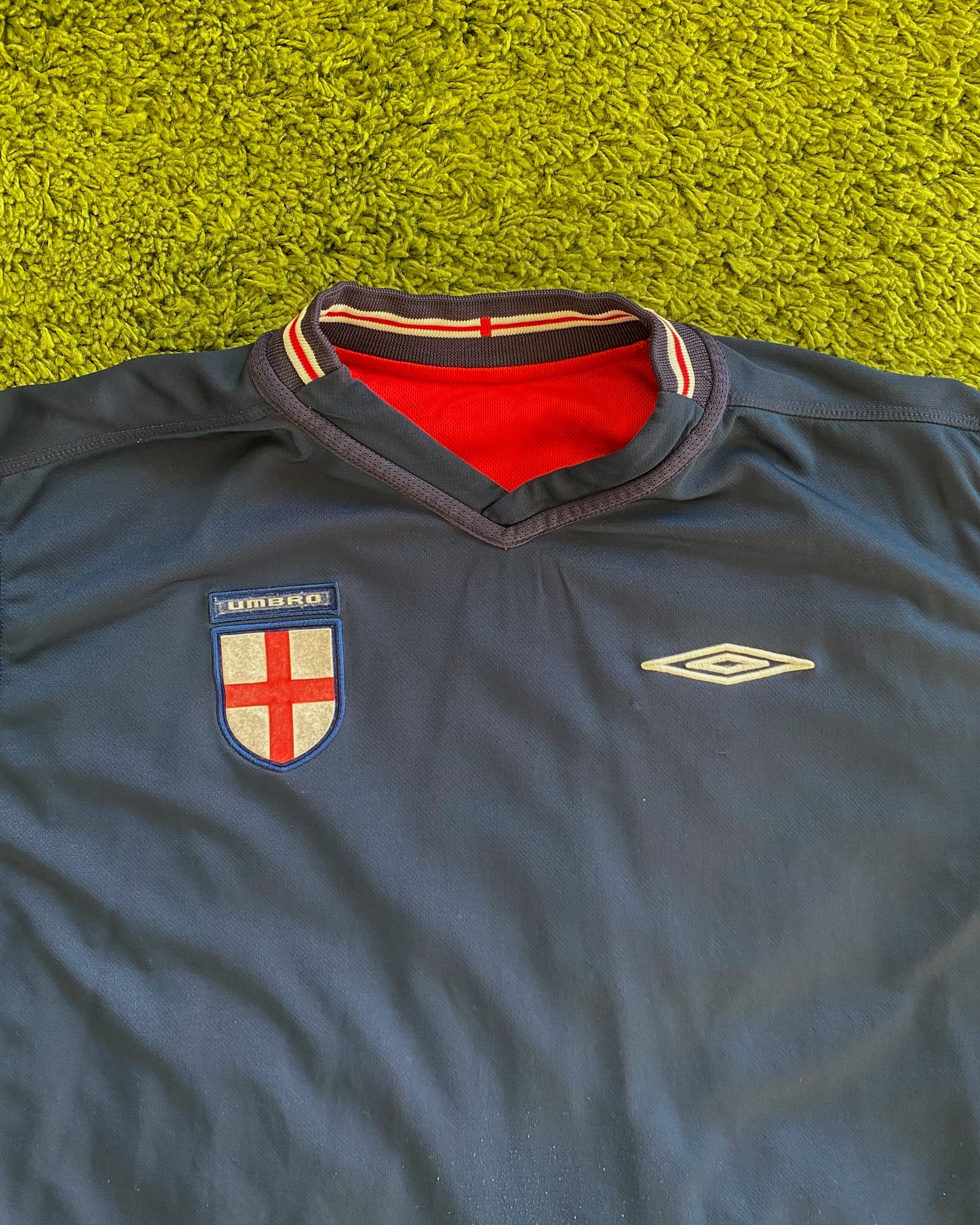 ENGLAND - WORLD CUP 2002 - AWAY KIT - REVERSIBLE - M