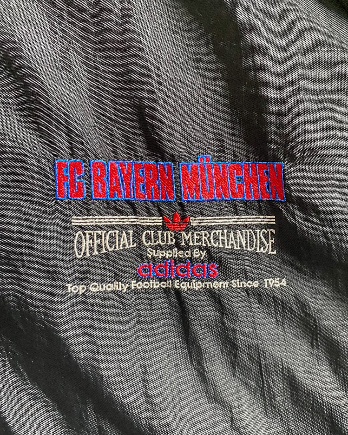 BAYERN MUNICH - 1990s - BENCH COAT - XL