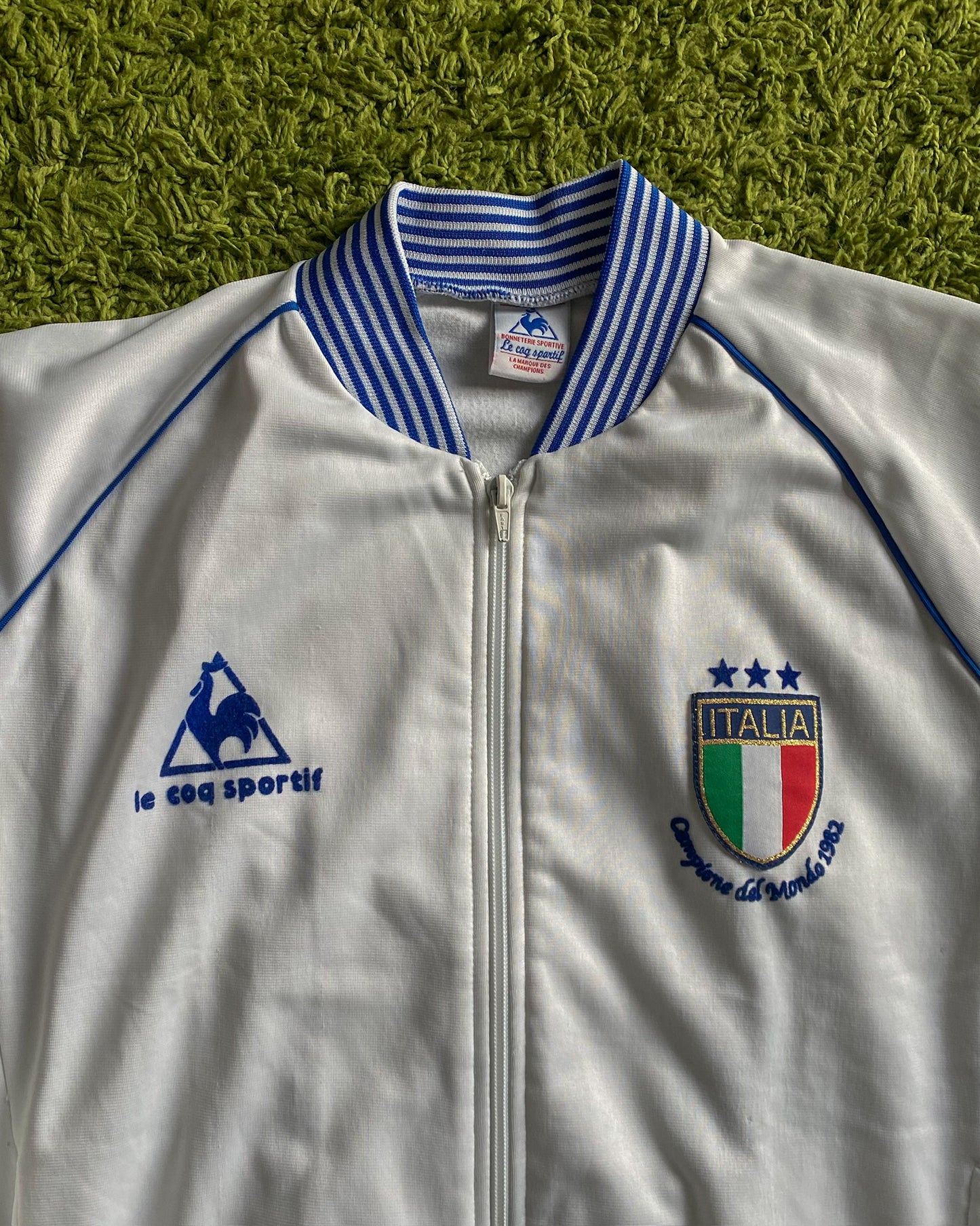 ITALY - WORLD CUP 1982 CELEBRATIVE REMAKE - TRAINING SWEATER - M