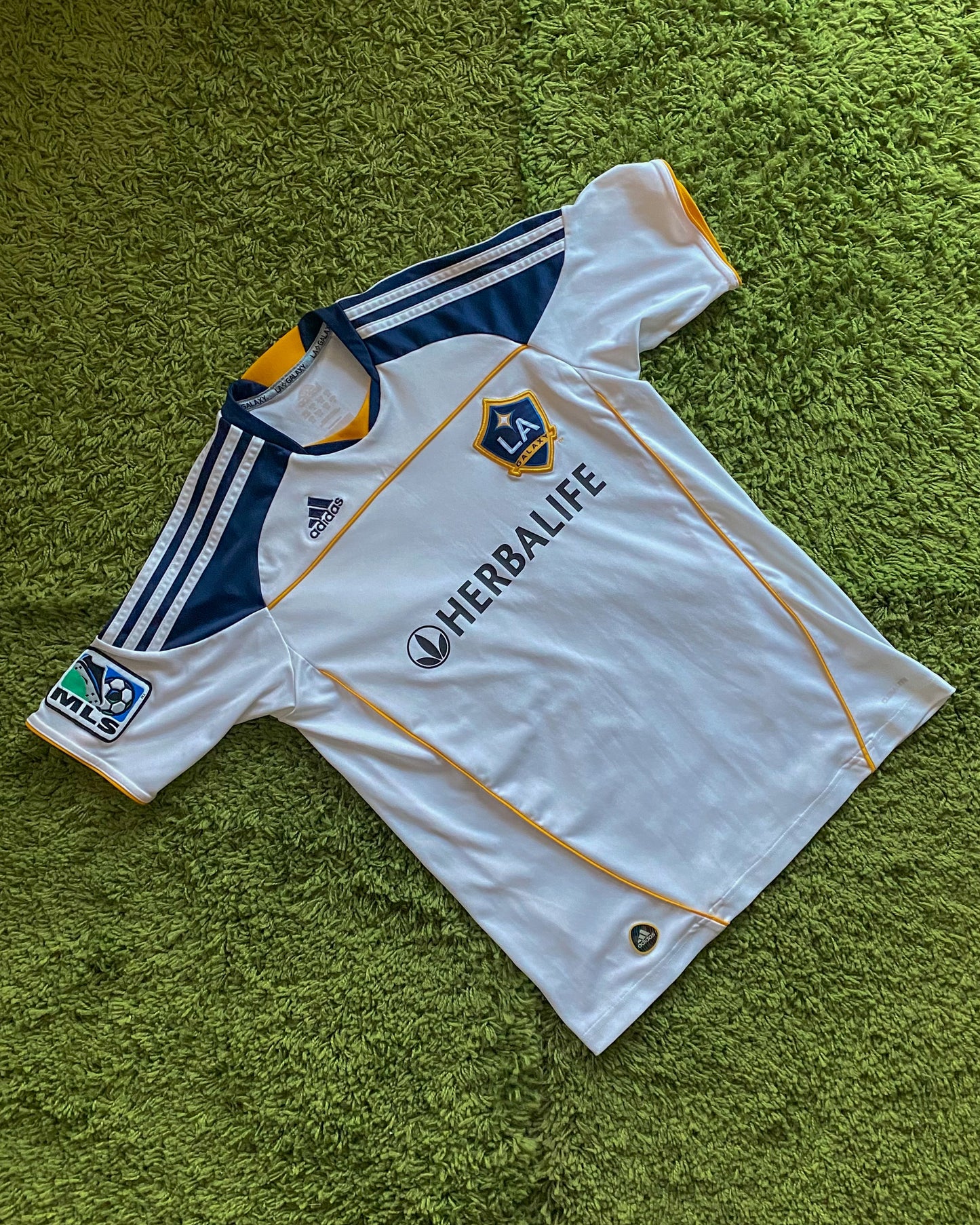 LA GALAXY - 2010 - HOME KIT WITH MLS PATCH - S