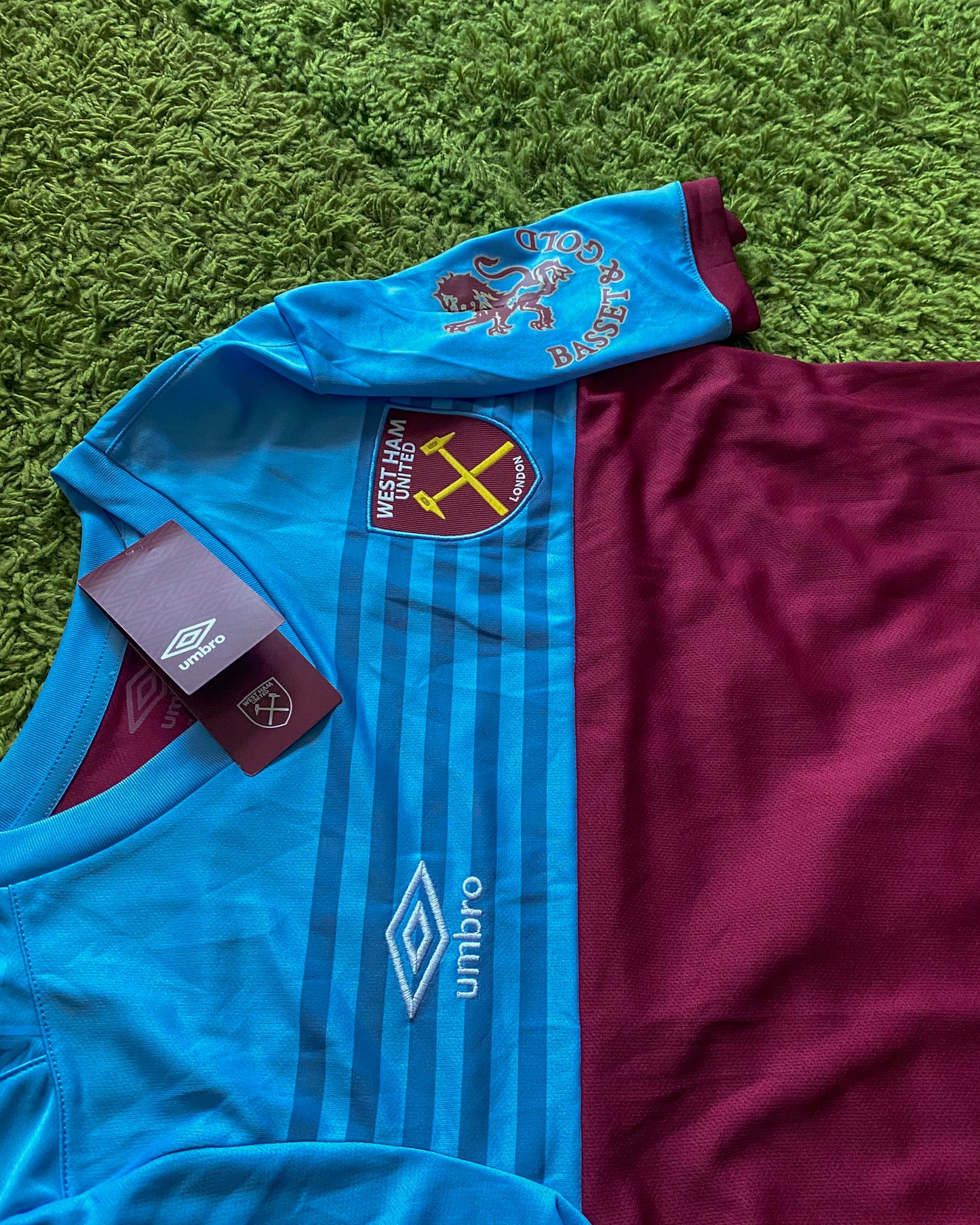 WEST HAM UNITED - 2019/2020 - HOME KIT - BNWT - S