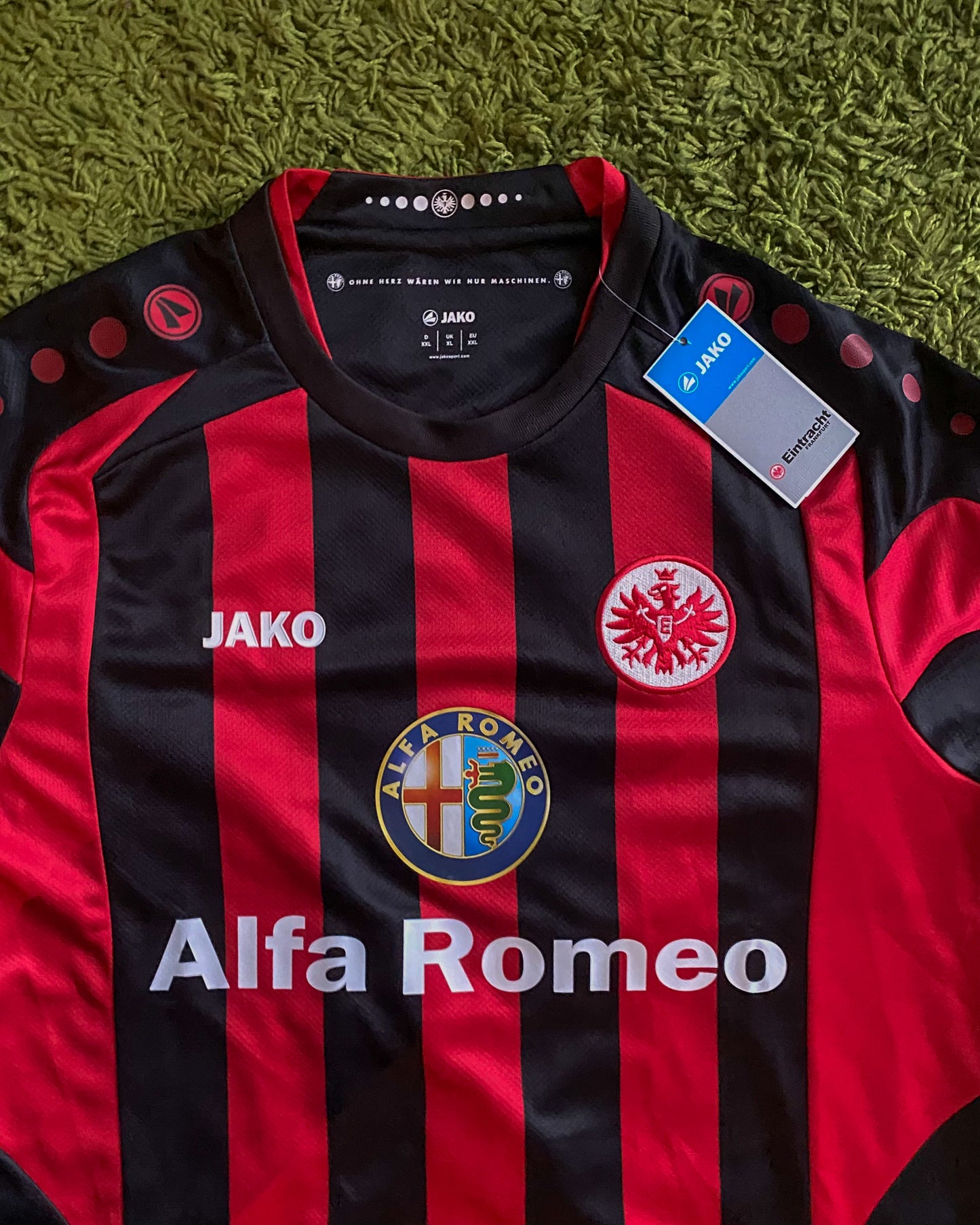 EINTRACHT FRANKFURT - 2013/2014 - HOME KIT - BNWT - XXL