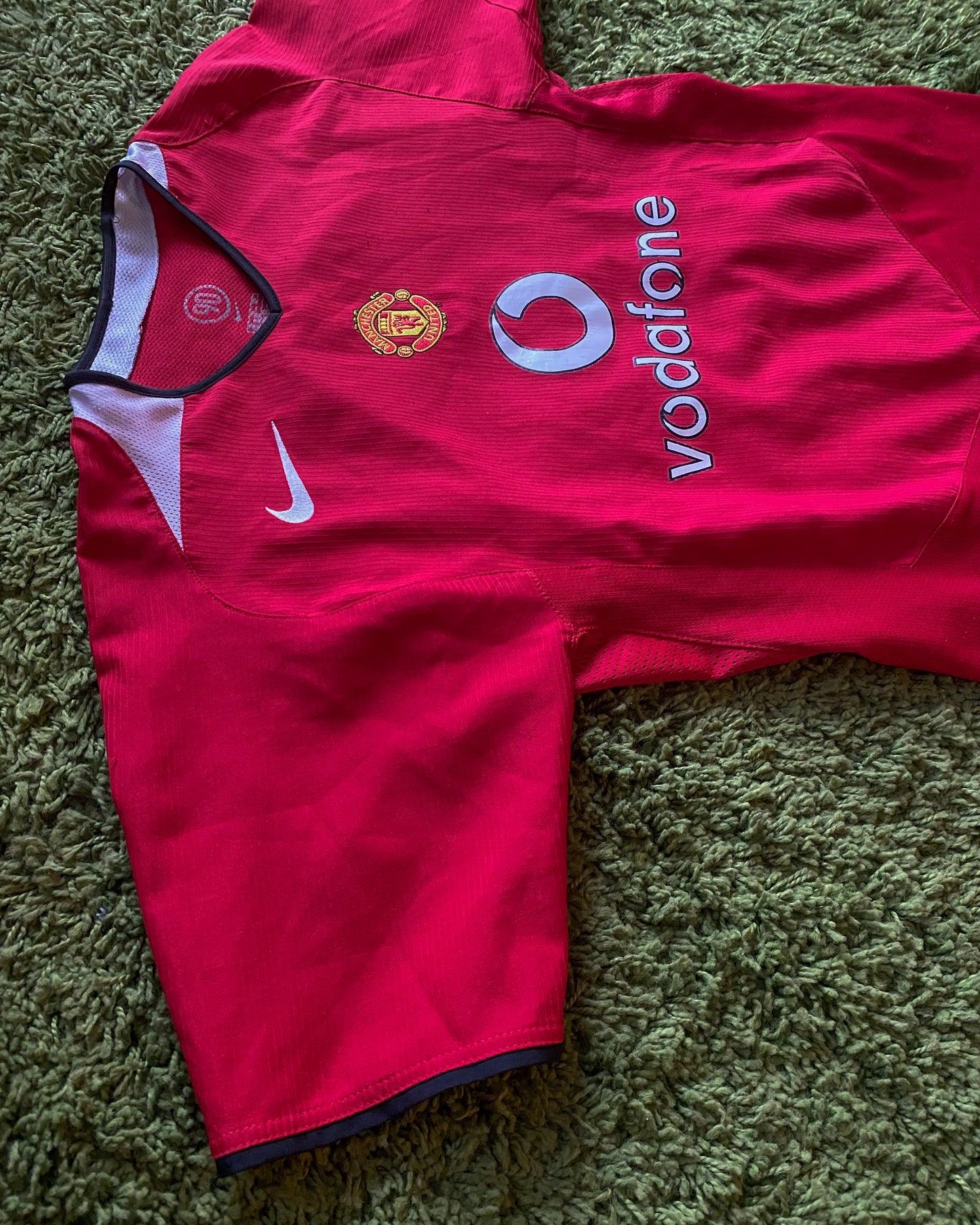 MANCHESTER UNITED - 2004/2006 - HOME KIT - XS