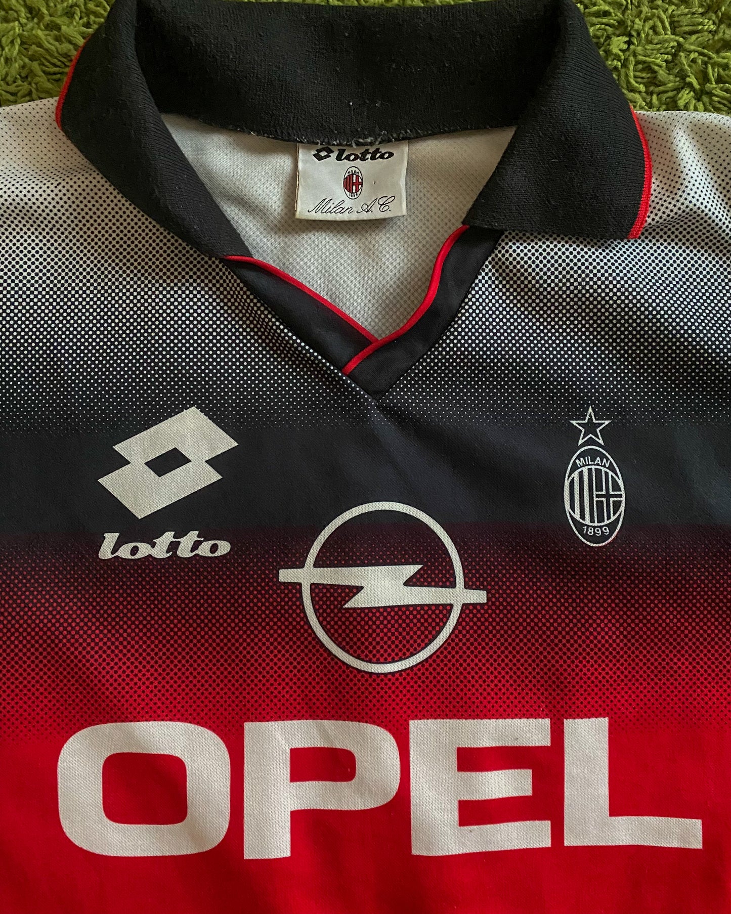 AC MILAN - 1995/1996 - TRAINING KIT - L