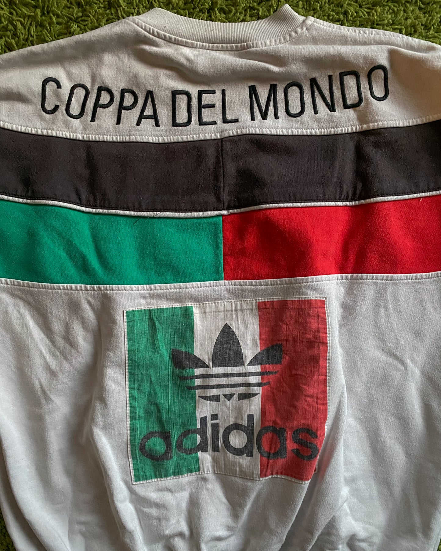 ITALY - 1982 COPPA DEL MONDO - SWEATER - L