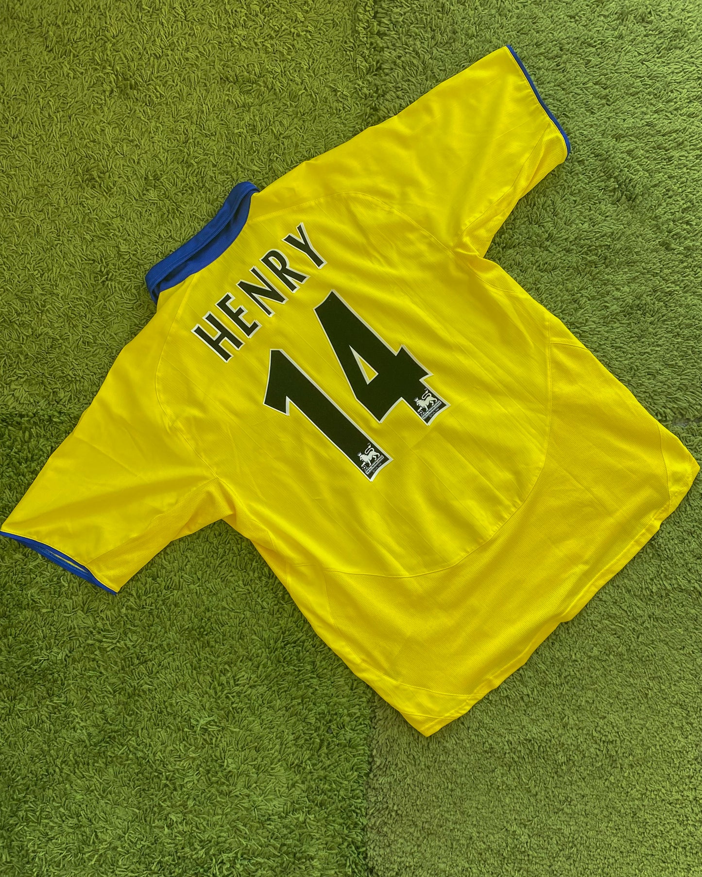 ARSENAL FC - 2003/2004 - THIERRY HENRY -AWAY KIT - XL