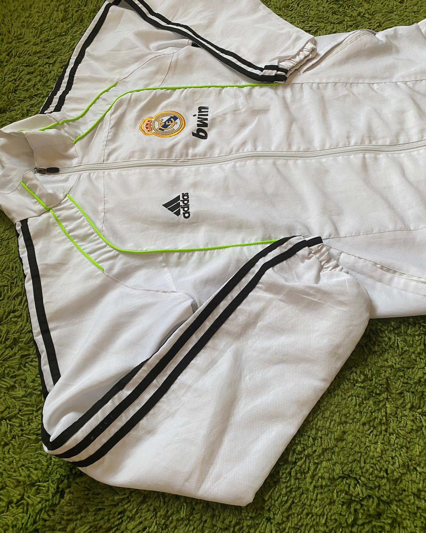 REAL MADRID - 2010/2011 - TRAINING JACKET - S/M