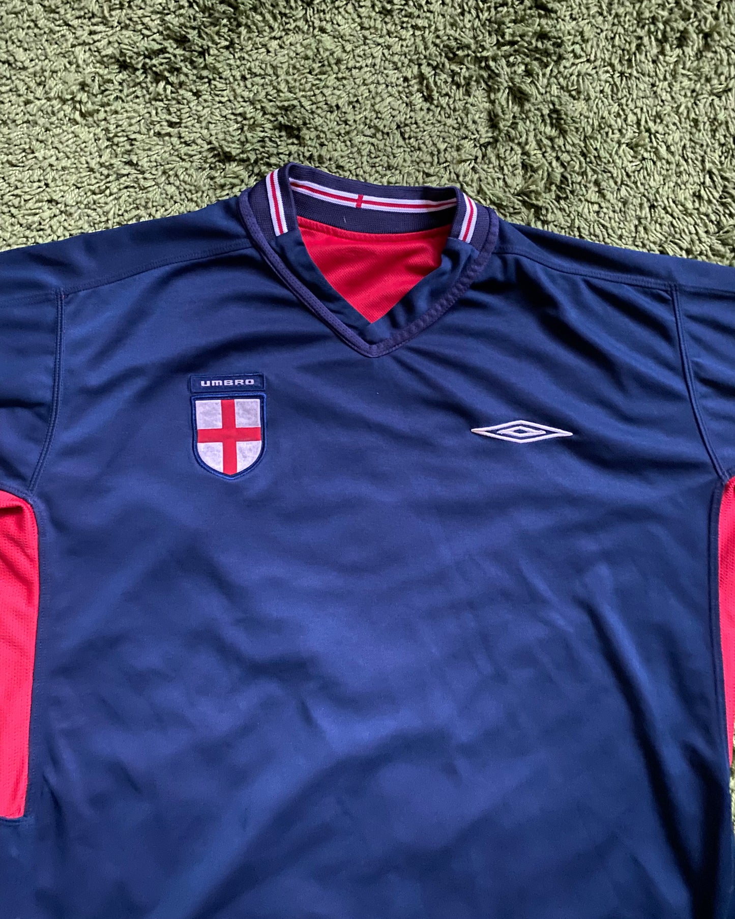 ENGLAND - WORLD CUP 2002 - AWAY KIT - REVERSIBLE - XL