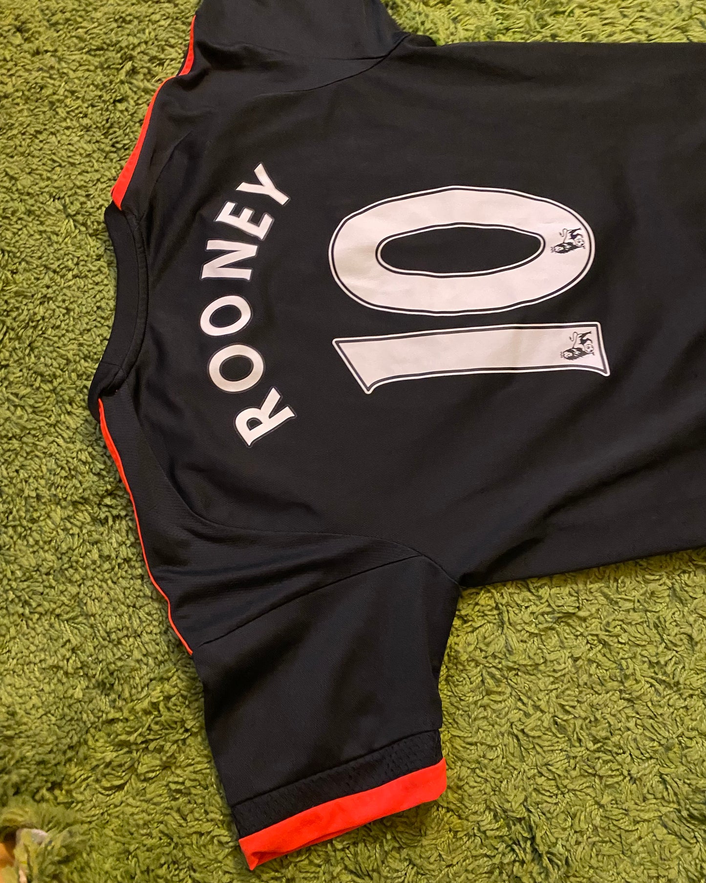 MANCHESTER UNITED - 2015/2016 - ROONEY - THIRD KIT - M