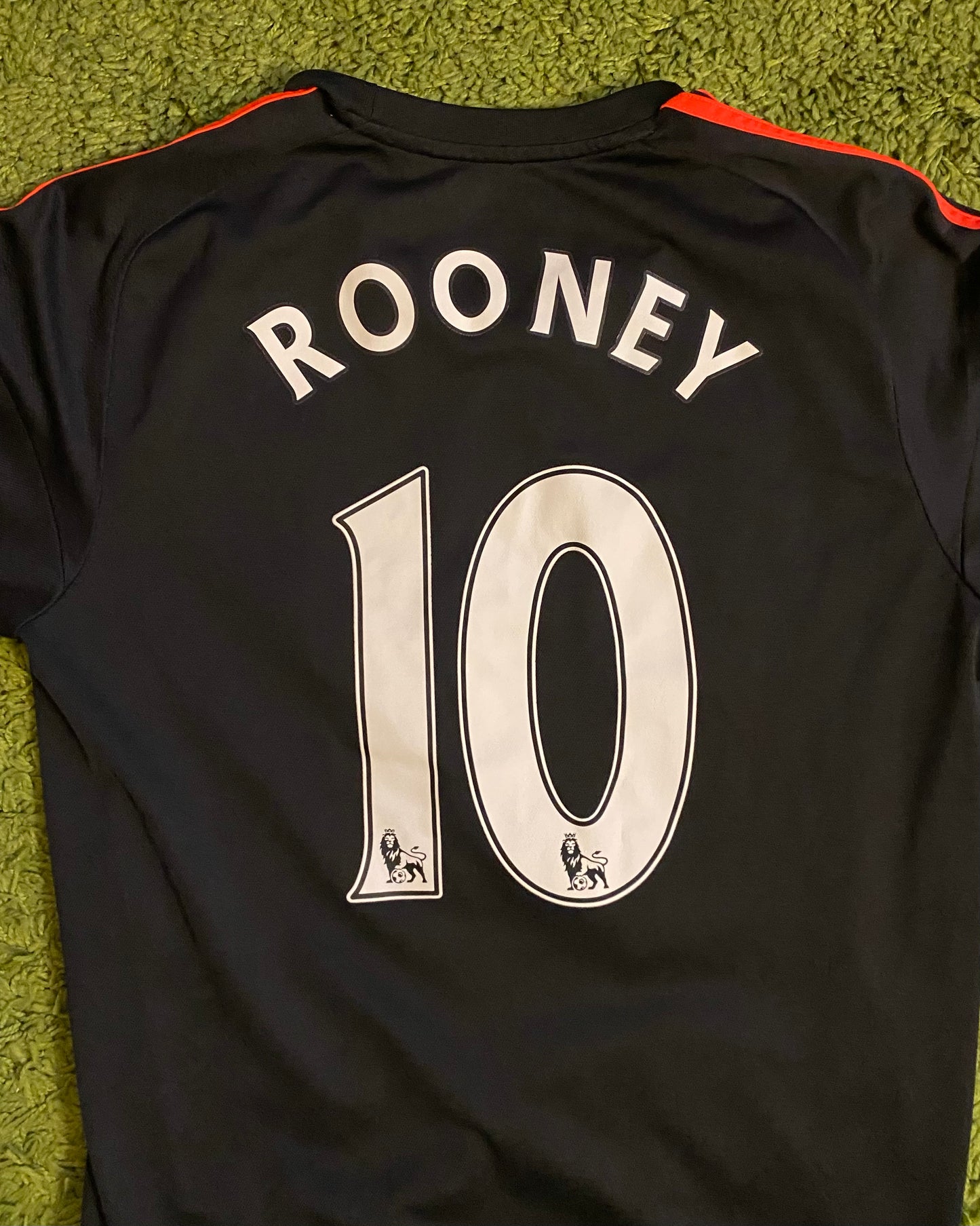 MANCHESTER UNITED - 2015/2016 - ROONEY - THIRD KIT - M