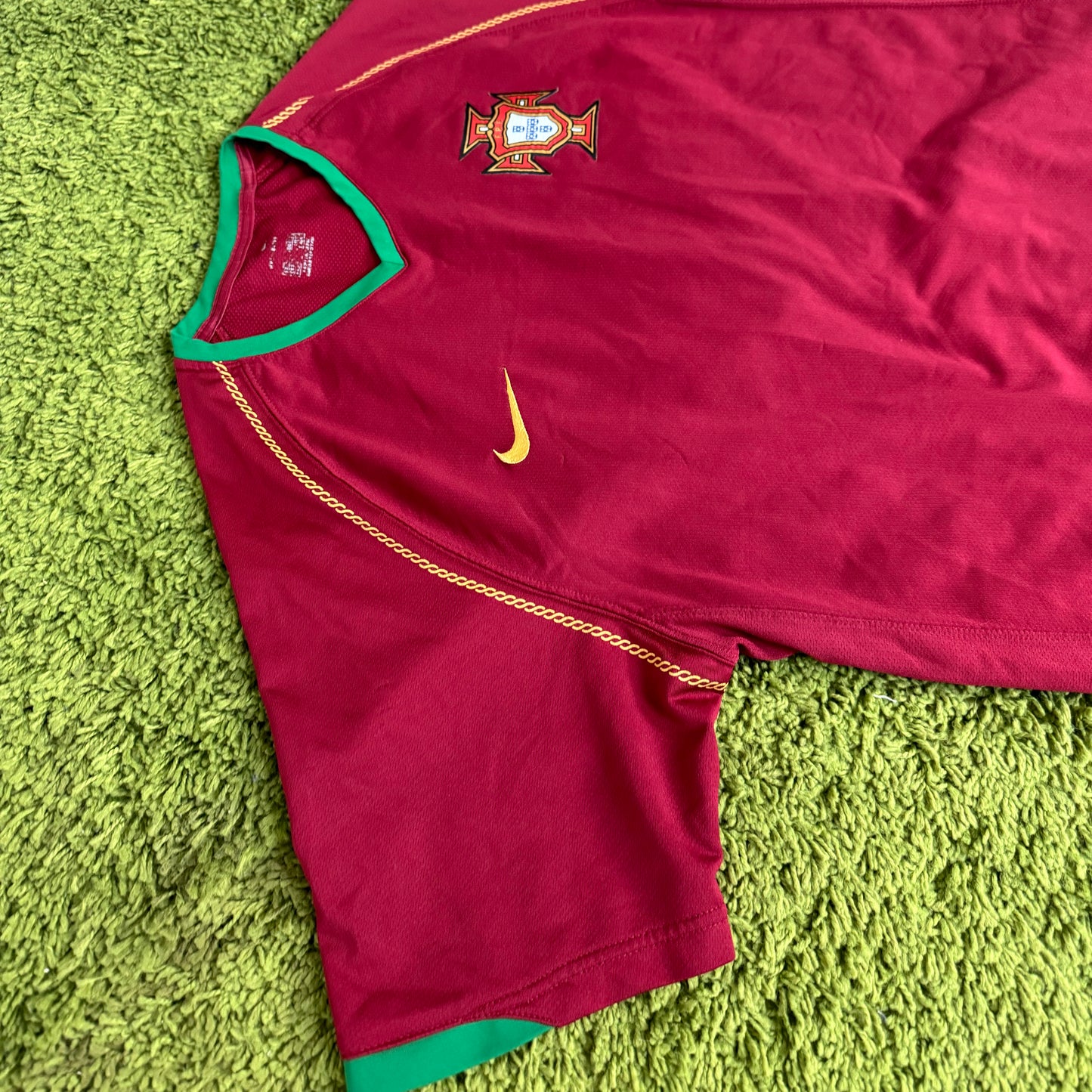 PORTUGAL - WORLD CUP 2006 - HOME KIT - M