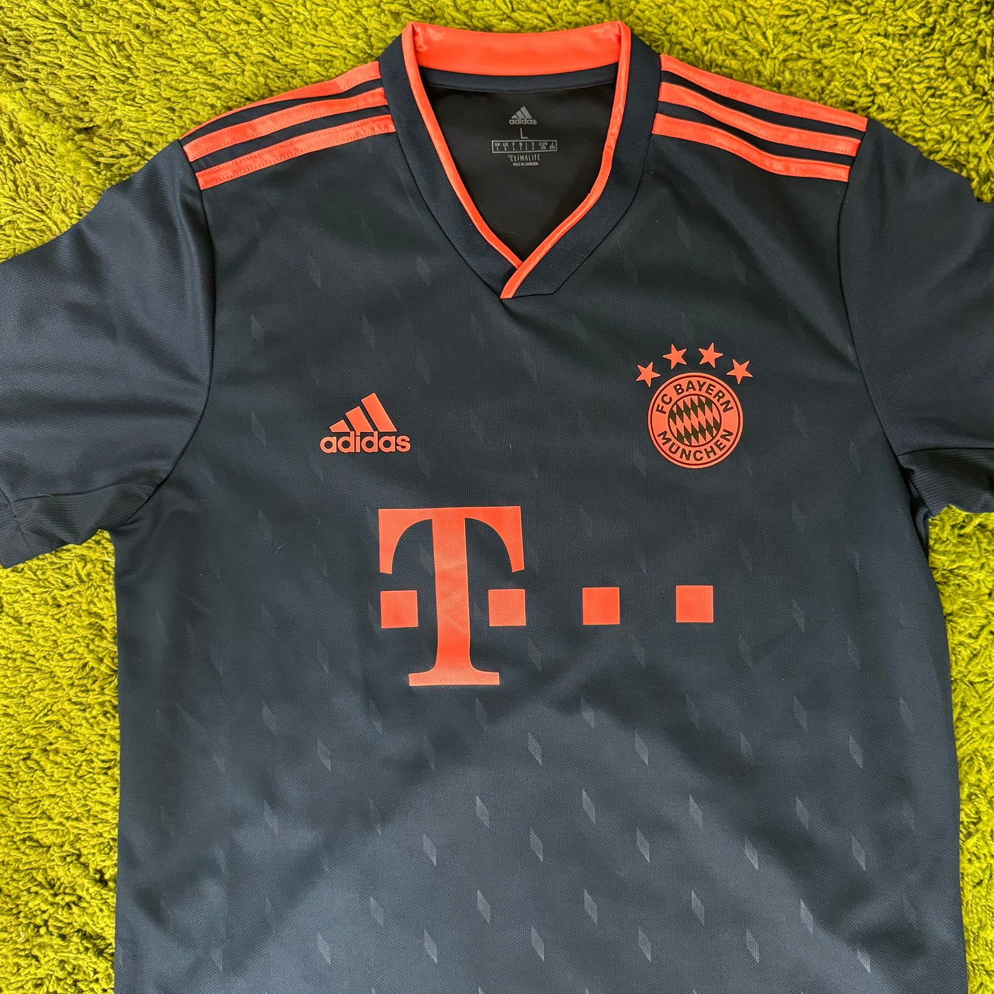 BAYERN MUNCHEN FC - 2019/2020 - THIRD KIT - L