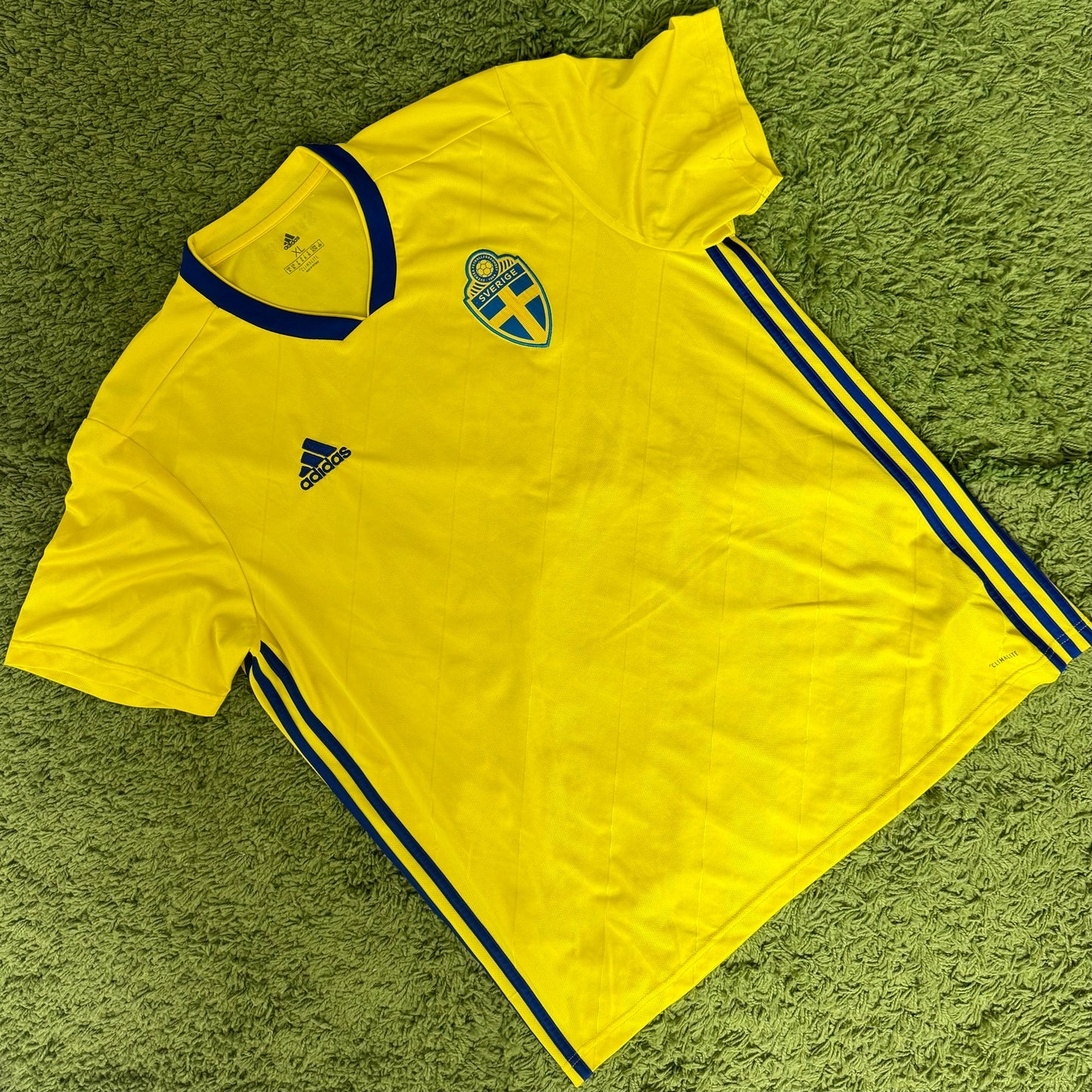 SWEDEN - WORLD CUP 2018 -  HOME KIT - XL