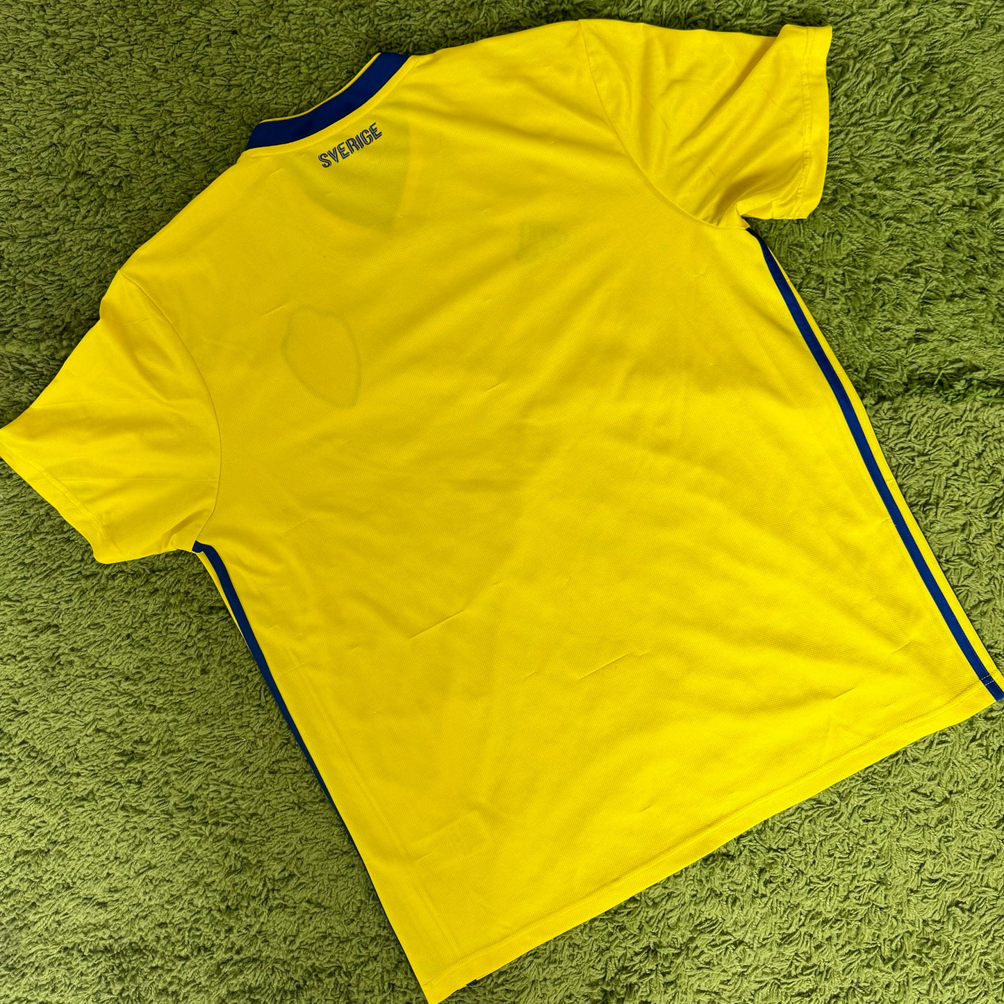 SWEDEN - WORLD CUP 2018 -  HOME KIT - XL