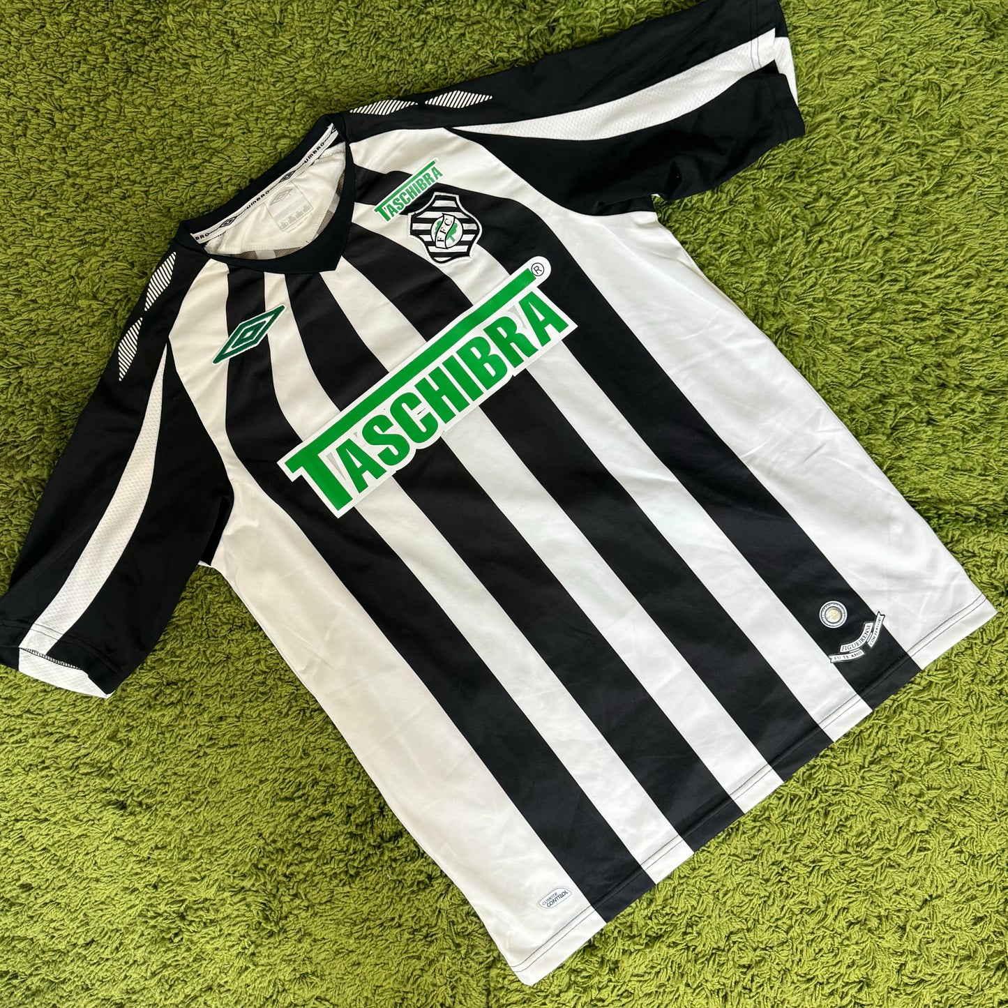 FIGUEIRENSE FC - 2008 - HOME KIT - XL